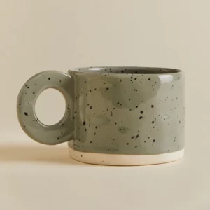 Tasse à café 28 cl en grès, vert gris
